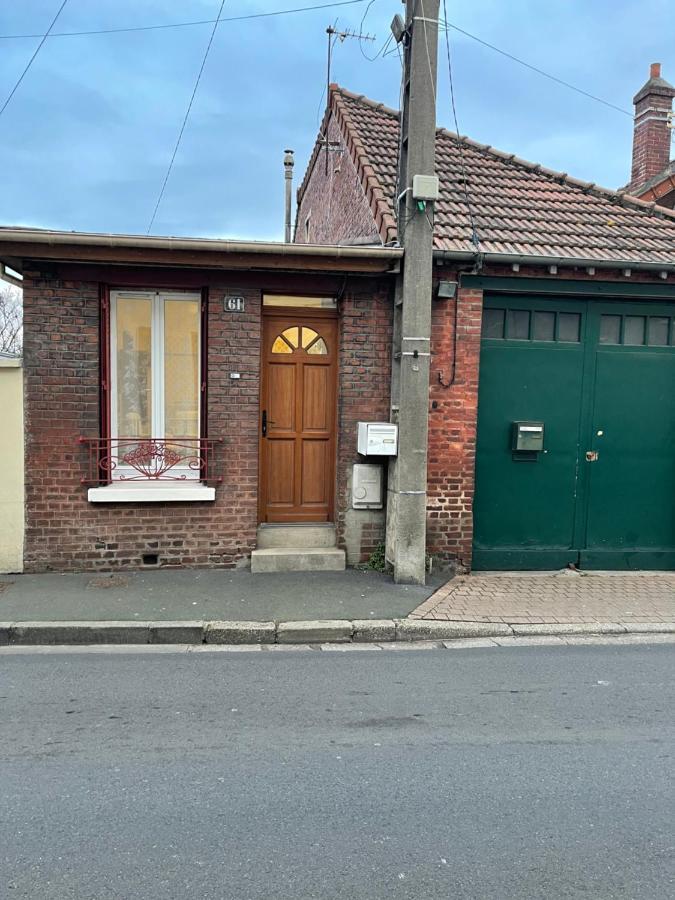 Jolie Petite Maison Avec Un Grand Jardin Montmagny Eksteriør billede